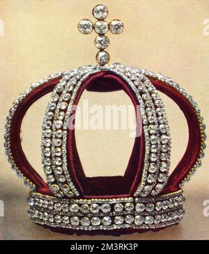 Photograph of the Romanov crown, 1927.  Part of a sale of Russian state jewels sold at auction at Christie Manson and Woods auction house that year.  1927 Stock Photo
