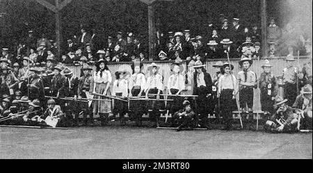 Girl scouts at the Crystal Palace, 1909 Stock Photo