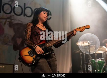 Beabadoobee on stage at Manchester Academy UK 2022 Stock Photo