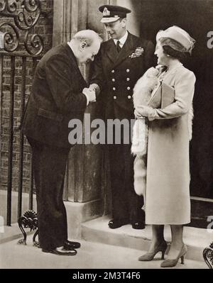 Churchill, George VI and Elizabeth, 1941 Stock Photo