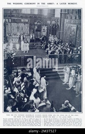 Marriage of Duke of York (later George VI) and Lady Elizabeth Bowes-Lyon at Westminster Abbey, London. The bride and bridegroom kneeling before the Dean at the alter steps, with two younger bridesmaids standing behind them. Stock Photo