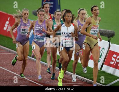 BELL Alexandra , HODGKINSON Keely of Great Britain, HOFFMANN Lore of Suisse , SHANAHAN Louise of Irlande Rénelle Lamote of France , WIELGOSZ Anna of Poland ,REEKIE Jemma of Great Britain and HERING Christina of Germany Women's 800m during the European Athletics Championships 2022 on August 17, 2022 in Munich, Germany. Photo by Laurent Lairys DPPI Stock Photo