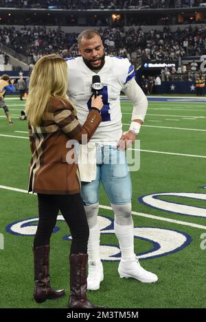 Dallas Cowboys Cheerleader during the NFL Football Game between the Houston  Texans and the Dallas Cowboys on December 11, 2022 at AT&T Stadium in Arl  Stock Photo - Alamy