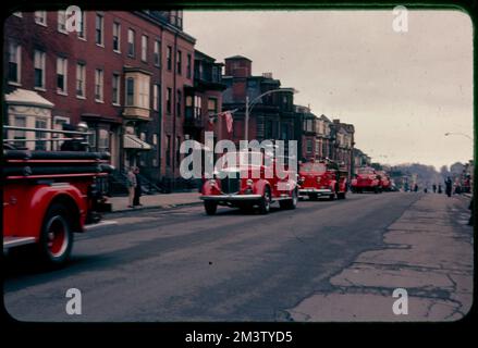 South Boston parade , Parades & processions, Fire engines, Holidays, Saint Patrick's Day, Evacuation Day, Boston, Mass., 1776. Edmund L. Mitchell Collection Stock Photo