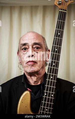 Norman Watt-Roy backstage at Rock Against Cancer festival, Wiltshire. Stock Photo