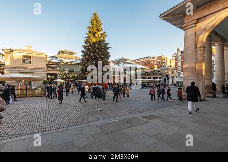Covent Garden at Christmas 2022. Stock Photo