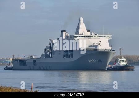 Dutch Navy warship HNLMS KAREL DOORMAN on River Thames in London Stock Photo