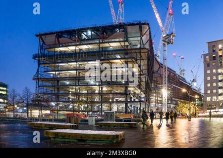 A night time view of the Google, KGX1 development at King's Cross. London. Stock Photo