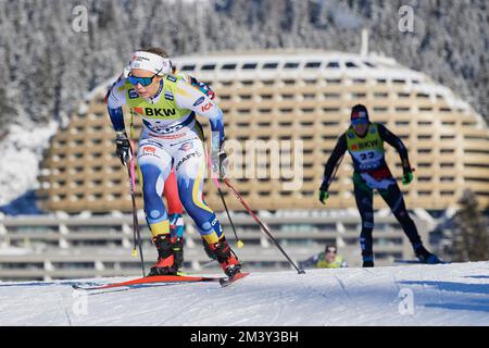 Davos, Schweiz, 17. Dezember 2022. Hagstroem Johanna beim Sprint Rennen am FIS Langlauf Weltcup Davos Nordic 2022 in Davos. Stock Photo