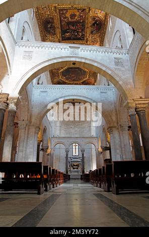 Interior view of the church, Basilica of San Nicola, Bari, province of Bari, Puglia region, Italy, Bari, Puglia, Italy, Europe Stock Photo