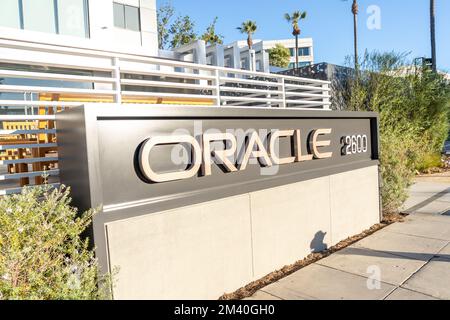 Los Angeles, CA, USA - July 6, 2022: Close up of Oracle sign at Santa Monica office complex in Los Angeles, CA, USA. Stock Photo