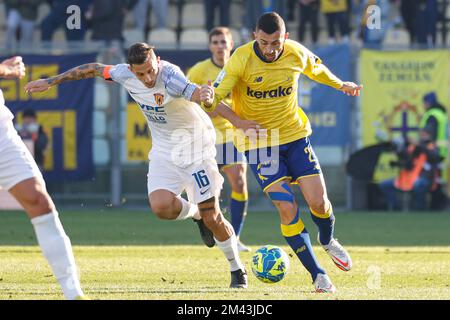 Riccardo Improta player of Benevento, during the match of the Italian Serie  B football championship between Benevento v Venice final result 1-1, game  Stock Photo - Alamy