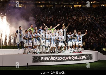 AL DAAYEN - Argentina goalkeeper Franco Armani, Juan Foyth of Argentina, Nicolas Tagliafico of Argentina, Gonzalo Montiel of Argentina, Leandro Daniel Paredes of Argentina, German Pezzella of Argentina, Rodrigo De Paul of Argentina, Marcos Acuna of Argentina, Julian Alvarez of Argentina, Lionel Messi of Argentina, Angel Di Maria of Argentina, Argentina goalkeeper Geronimo Rulli, Cristian Romero of Argentina, Exequiel Palacios of Argentina, Angel Correa of Argentina, Thiago Almada of Argentina, Alejandro Gomez of Argentina, Guido Rodriguez of Argentina, Nicolas Otamendi of Argentina , Alexis Ma Stock Photo