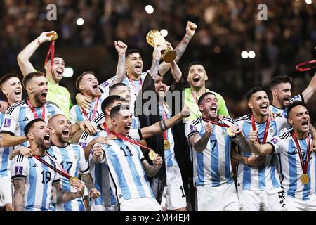 AL DAAYEN - Argentina goalkeeper Franco Armani, Juan Foyth of Argentina,  Nicolas Tagliafico of Argentina, Gonzalo Montiel