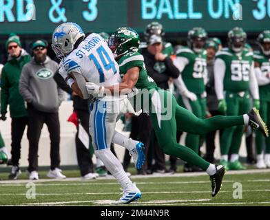 Michael Carter II New York Jets Unsigned Carries The Ball Horizontal Photograph