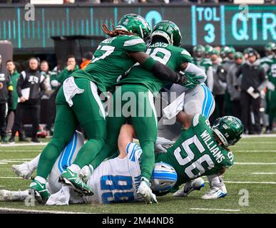 East Rutherford, NJ. 18/12/2022, New York Jets cornerback D.J. Reed (4)  breaks up a pass intended for Detroit Lions wide receiver Jameson Williams  (9) during a NFL game on Sunday, Dec. 18