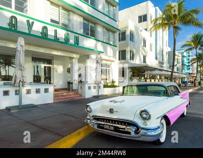 Hotel Avalon and Vintage Car, Art Deco District  Ocean Drive,South Beach Miami Beach   Miami  Florida,USA Stock Photo