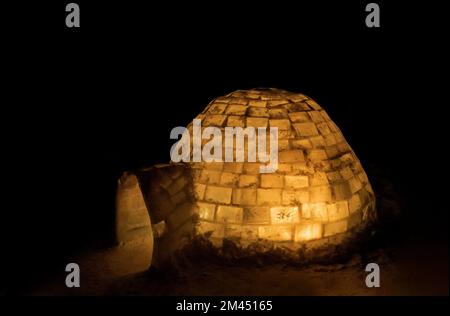 North America; United States; Alaska; Winter; Snow; Shelter; Igloo Stock Photo