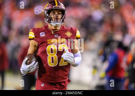 Washington Commanders tight end Logan Thomas (82) warms up before a NFL  football game, Sunday, Sept. 11, 2022, in Landover, Md. (AP Photo/Nick Wass  Stock Photo - Alamy