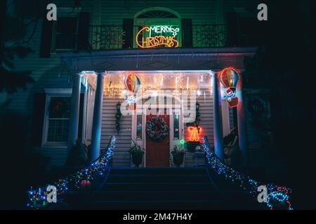 Dyker Heights Christmas Lights, Brooklyn, New York Stock Photo