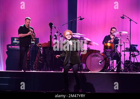 Kioene Arena, Padua, Italy, December 15, 2022, Simply Red  during  Simply Red - Blue Eye Soul Tour 2022 - Music Concert Stock Photo