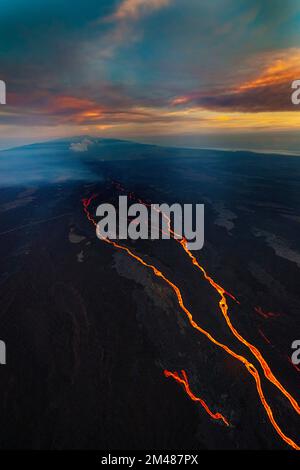 Mauna Loa Eruption, 12/2022, Island of Hawaii Stock Photo