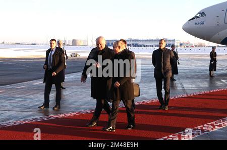 Minsk, Belarus. 19th Dec, 2022. Belarusian President Alexander Lukashenko (C) receives Russian President Vladimir Putin (R) as he arrives at the National Airport in Minsk, Belarus, Monday, Dec. 19, 2022. President Putin arrives in Minsk for talks with his Belarusian President Alexander Lukashenko for the first time in three and a half years. Photo by Kremlin Pool/UPI Credit: UPI/Alamy Live News Stock Photo