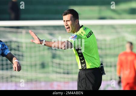 Venice, Italy. 01st May, 2023. The referee Daniele Rutella during the  Italian soccer Serie B match Venezia FC vs Modena FC on May 01, 2023 at the  Pier Luigi Penzo stadium in