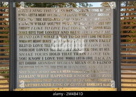 Indianola, USA – December 1, 2022 - B.B. King grave outside the Museum and Delta Interpretive Center in Indianola, Mississippi Stock Photo