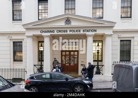 London, England - 17 December 2022,: Entrance to the Metropolitan Police station at Charing Cross Stock Photo