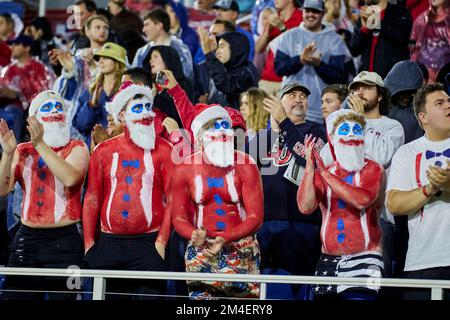 Florida, USA. 20th Dec, 2022. College football fans during the football game Toledo Rockets against LU Liberty Flames in the 2022 Boca Raton Bowl at FAU Stadium, Boca Raton, Florida, USA. Credit: Yaroslav Sabitov/YES Market Media/Alamy Live News Stock Photo