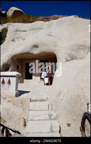 Cave dwellings in Goreme Turkey Cappadocia‘. vvbvanbree fotografie Stock Photo