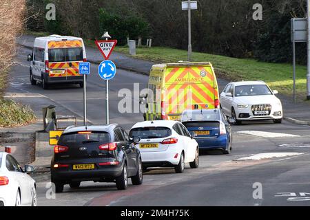 Plymouth, Devon, UK.  21st December 2022.  An NHS Ambulance heading towards Derriford Hospital in Plymouth, Devon during the national Ambulance workers strike for a pay rise above inflation during the cost of living crisis.  Picture Credit: Graham Hunt/Alamy Live News Stock Photo