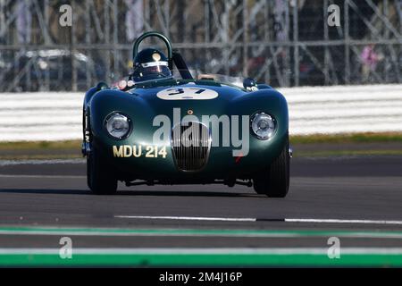 Nigel Webb, John Young, Jaguar C-Type, MRL Royal Automobile Club Woodcote Trophy & Stirling Moss Trophy, a fifty minute race with a mandated pitstop b Stock Photo