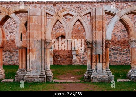 Cloister of Monastery of San Juan de Duero is a ruined, medieval monastery located in Soria. It belonged to the Knights Hospitaller. Soria, Castilla y Stock Photo