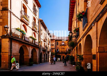 Plaza Mayor, Main Square. Laguardia, Álava, Basque Country, Spain ...