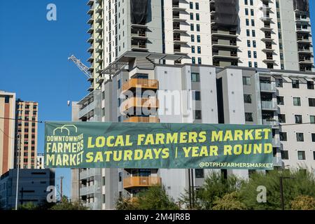 Phoenix, AZ - Nov. 12, 2022: Sign for the Downtown Phoenix Farmers Market at the new location at 5th Street and McKinley Stock Photo