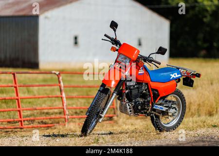 1985 Honda XL600R dual sport motorcycle Stock Photo - Alamy