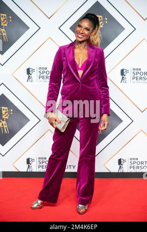 Manchester, UK. 21st December 2022. Denise Lewis arrives on the red carpet at the BBC Sports Personality of The Year awards 2022 . 2022-12-21. Credit:  Gary Mather/Alamy Live News Stock Photo