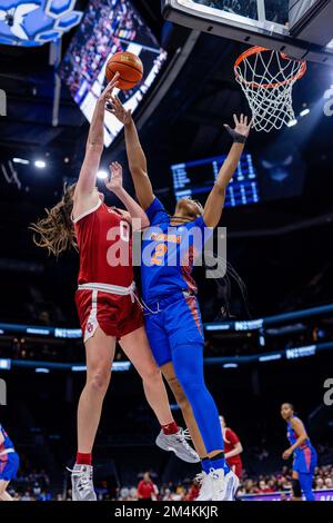 Oklahoma center Beatrice Culliton 0 shoots over Baylor forward