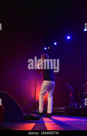 Glasgow, Scotland, 21th December 2022, Roddy Woomble of Idlewild performing at the 02 Academy Glasgow on the 21th December 2022 Stock Photo