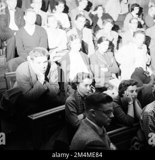 Sorbonne, Vera Korene, Lecture to Fulbright Students. Photographs of Marshall Plan Programs, Exhibits, and Personnel Stock Photo