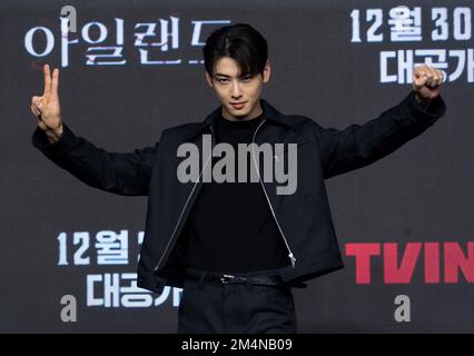 Seoul, South Korea. 22nd Dec, 2022. Actor Sung Joon during a press conference Tving's new series 'Island' in Seoul, South Korea on December 22, 2022. The Series tells fantasy exorcism story set on Jeju Island is to be released in South Korea on December 30. It will premiere globally on Amazon Prime Video on the same day. (Photo by Lee Young-ho/Sipa USA) Credit: Sipa USA/Alamy Live News Stock Photo