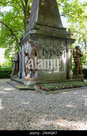 Père Lachaise Cemetery monument to soldiers who died during the siege of Paris, Franco-Prussian War, 1870-1871. Stock Photo