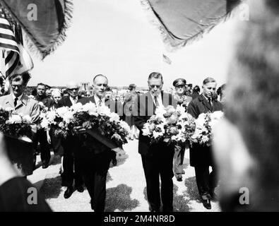 Twentieth Anniversary of the Normandy Landings-June 6, 1964. Photographs of Marshall Plan Programs, Exhibits, and Personnel Stock Photo