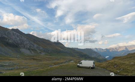 Beautiful mountain landscape near Gavarnie with camper van at pass Col de Tentes in the Pyrenees, Nouvelle-Aquitaine, France Stock Photo