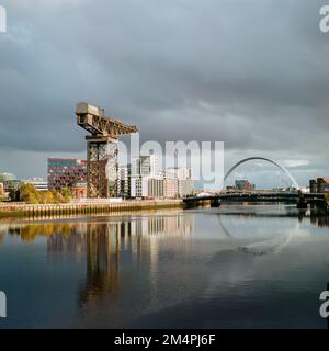 Redundant shipbuilding crane at Finnieston by the River Clyde Stock Photo