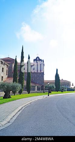 Boltañá Monastery or Carmen Monastery, Comarca del Sobrarbe, Aragon, Spain, Europe Stock Photo