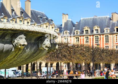 France, Paris, Marais district, Place des Vosges, the House of Victor ...