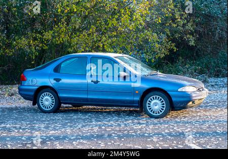 1996 mk1 Ford Mondeo in Verona trim level. Ford's 1st 'world car' Stock Photo